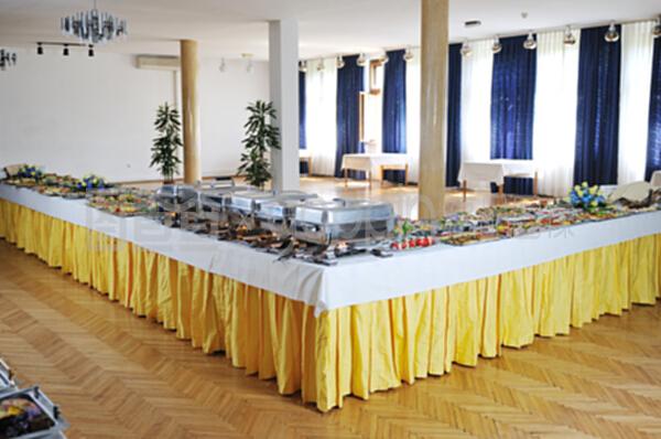 自助餐的正餐服務 從菜品到體驗的全面提升